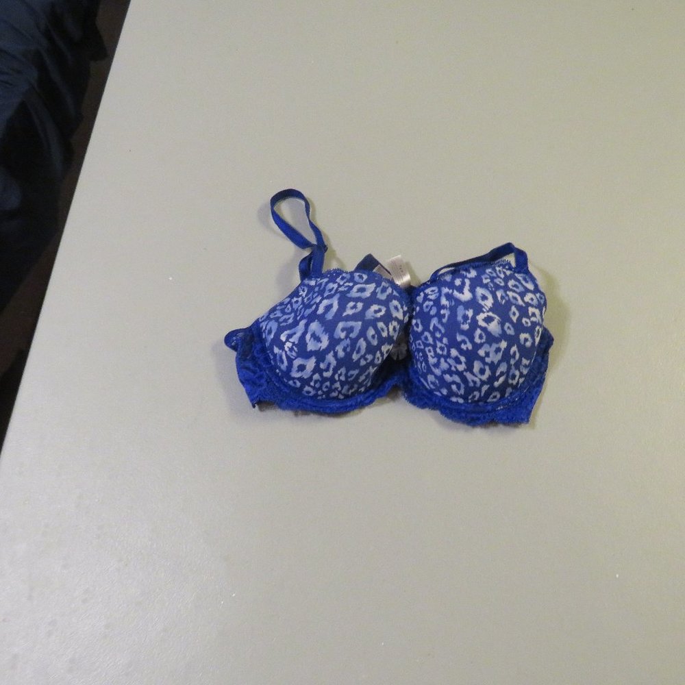 Blue Animal Print Victoria Secret Bra Size 34C